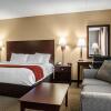 Отель Comfort Inn & Suites Watertown - 1000 Islands, фото 7