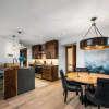 Отель New Log cabin, The Bears Den - 2 bedrooms, loft, 2.5 bath, jacuzzi & Fireplace, фото 8