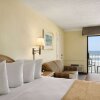 Отель Days Inn Daytona Oceanfront, фото 11