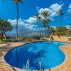 Отель Kihei Beach, #404 1 Bedroom Condo by Redawning, фото 15