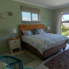 Отель En-suite, private room, free WIFI in Plett, фото 9