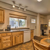 Отель Family Retreat ~ 8 Mi to Downtown + Bishops Beach!, фото 10