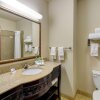Отель Holiday Inn Express Hotel & Suites Terrell, an IHG Hotel, фото 12