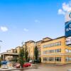 Отель Best Western Sunrise Inn & Suites, фото 1