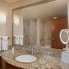 Отель Hilton Garden Inn Portland Downtown Waterfront, фото 8