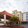 Отель Holiday Inn Express Hotels & Suites Cocoa Beach, an IHG Hotel в Какао-Биче