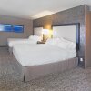 Отель Holiday Inn Express Hotel & Suites Calgary, an IHG Hotel, фото 5