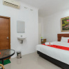 Отель RedDoorz Syariah near Universitas Borobudur, фото 5