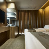 Отель Royal Emporium Incheon Airport Hotel, фото 5