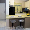 Отель Kingston Town Suite, фото 1