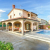 Отель Comfortable Holiday Home in Rovinj with Private Pool, фото 16