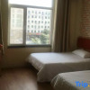 Отель Home Inn (Weihai Wanda Plaza Haibin Road Crown Bathing Beach), фото 6