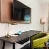 Отель Fairfield Inn & Suites by Marriott Salmon Arm, фото 4