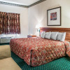 Отель Rodeway Inn & Suites, фото 1