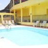 Отель Executive Shaw Park Guest House в Очо Риосе