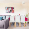 Отель Immaculate 2 - Bedroom House in Milton Keynes, фото 16