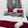 Отель Spacious Four Bedroom Home, 3 Bathrooms - Coventry, фото 3