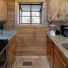 Отель The  Lazy Bear - 2 Br Cabin, фото 10