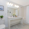 Отель Stunning 2 Bedroom Apartment Close to Disney 304 3191, фото 15