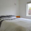 Отель Spacious 1 Bedroom Flat Minutes From Oval, фото 1