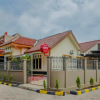 Отель Guest House Citra Pemuda Syariah by OYO Rooms, фото 12