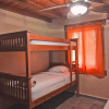 Отель Urbano's Pacific Jungle Hostel, фото 3