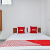 Отель OYO 93503 Lotte Residence, фото 6