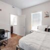 Отель Spacious 3BR Apartment Central to All, фото 3