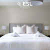 Отель Entire Luxury Apartment Block - Sleeps 18 - Overlooking Shrewsbury Square, фото 21