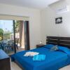 Отель Villa Fortuna Large Private Pool Walk to Beach Sea Views A C Wifi Car Not Required - 2630, фото 10