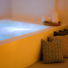 Отель Oneiro Luxury Suites, фото 9
