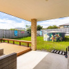 Отель Bach near the Beach - Mangawhai Heads Holiday Home, фото 8