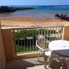 Отель Ken's Beachfront Cafe & Lodge, BL2, Oceanfront and Free Canoe Rental в Уруме