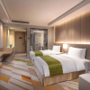Отель Holiday Inn Wuxi Taihu New City, an IHG Hotel, фото 32