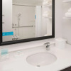 Отель Hampton Inn & Suites Portland-Pearl District, фото 31