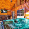 Отель Ern806 - Splashin' Views 2 Bedroom Cabin by RedAwning, фото 11