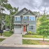 Отель Modern Charlotte Home ~ 4 Mi to Downtown!, фото 1