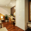 Отель Silver & Gold Luxury Rooms, фото 2