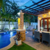 Отель Spacious 3 bedroom villa with private pool and jacuzzi, фото 13