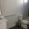 Отель Brand NEW Luxury Spacious 3bdr Townhome Close to 3rd St, фото 17