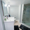 Отель Spacious & Renovated 1BD Suite w/parking, фото 4