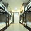 Отель Hive Hostel - Adults Only, фото 9