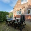 Отель Quaint Holiday Home in Domburg with Terrace, фото 13