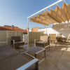 Отель Center-2Br, 2Ba-Attic-Terrace,View, Wi-Fi, A/C, фото 36