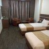 Отель Holiday Hotel, фото 3