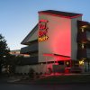 Отель Red Roof Inn PLUS+ St Louis - Forest Park/ Hampton Ave в Сент-Луисе