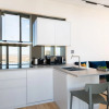 Отель The Stratford Escape - Modern Bright 2bdr Loft With Amazing Views, фото 6