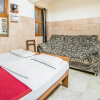 Отель Sree Radha Lodge by OYO Rooms, фото 15