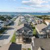 Отель Slack Tide 3 Bedroom Condo by RedAwning, фото 20