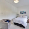 Отель Beautiful 2-bed Apartment in Tunbridge Wells, фото 3